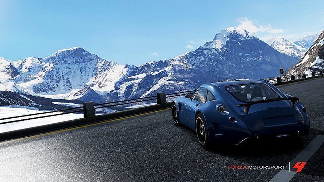 Forza 4: Trailer de lanzamiento, Volante oficial y primeros contenidos para descarga