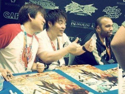 Los creadores de Street Fighter x Tekken firmando pósters en la Comic-Con 2012 Los creadores de Street Fighter x Tekken firmando pósters en la Comic-Con 2012