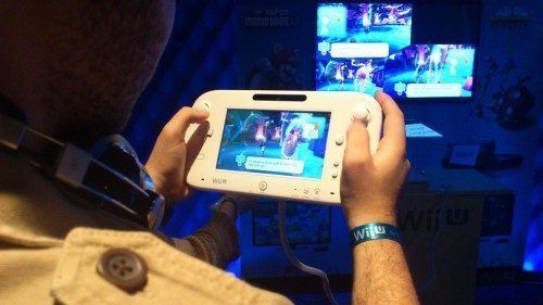 Mando de la Wii U ¿Es un portaaviones? ¿Es un menhir? No, es el mando de la Wii U