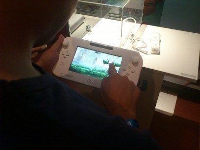 Jugando a Wii U Jugando a Wii U