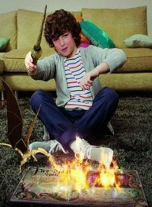 El libro de Sony esconde magia en su interior