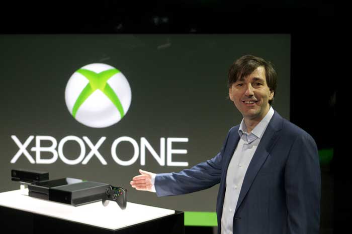 Don Mattrick presentando Xbox One
