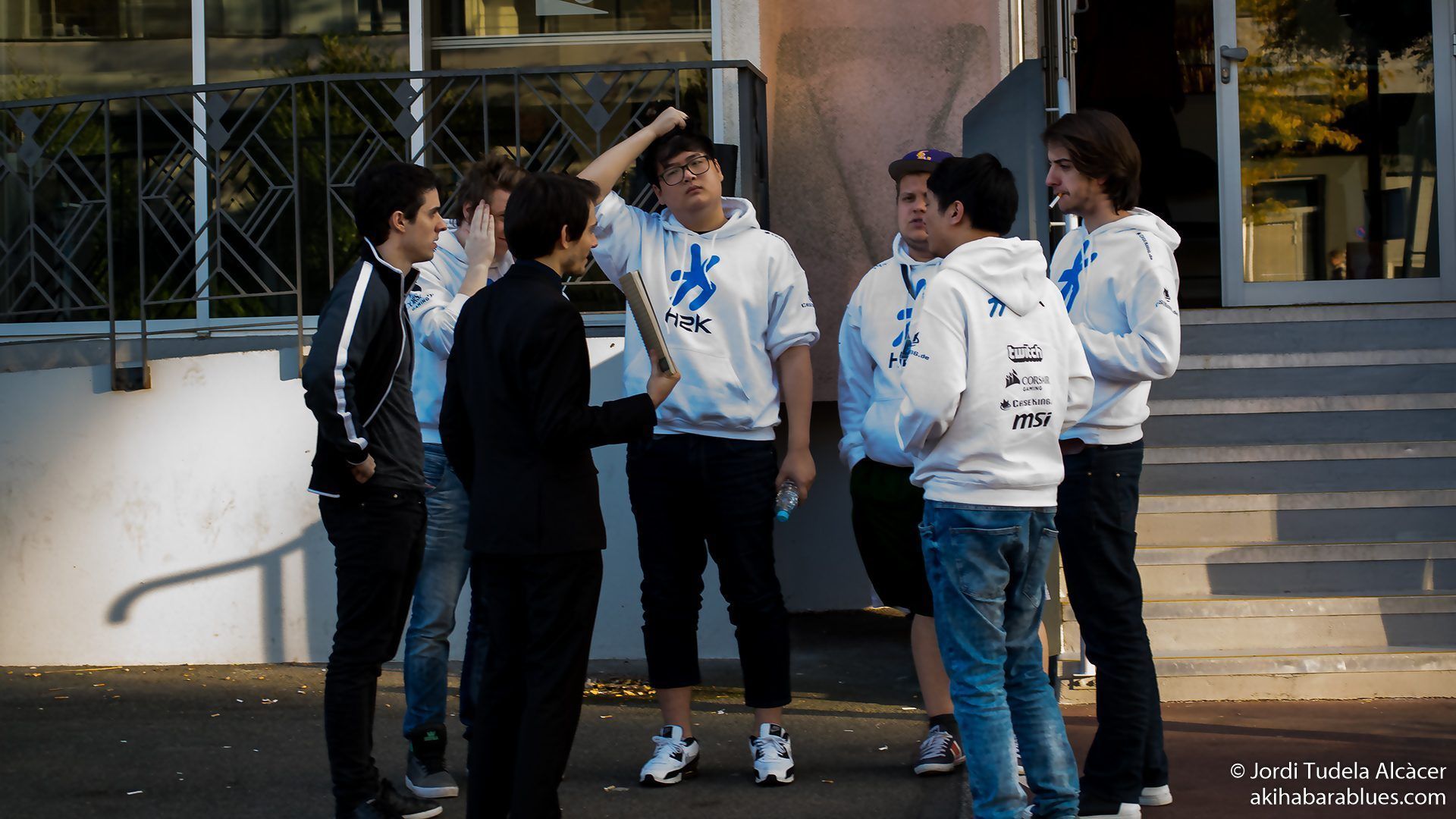 H2K Backstage antes enfrentarse a EDG - LoL Worlds 2015