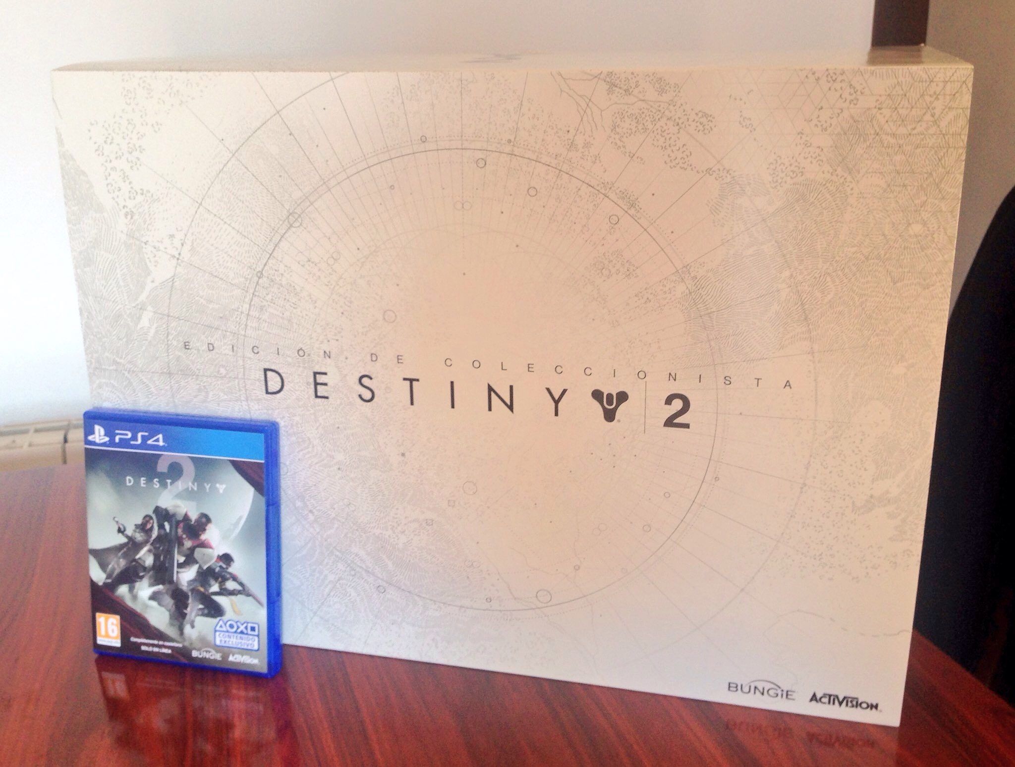 Destiny 2 Unboxing de la collector's edition para PS4